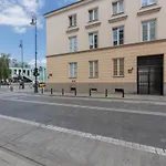 Miodowa Apartment Krasiński Garden Warsaw by Renters